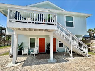 213 Avenue J, Port Aransas, TX 78373