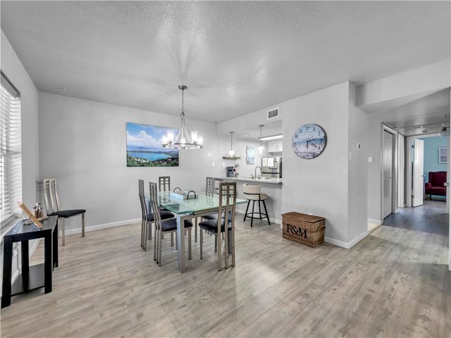 14921 Windward Dr 211, Corpus Christi, TX 78418