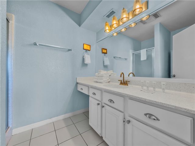 14921 Windward Dr 211, Corpus Christi, TX 78418