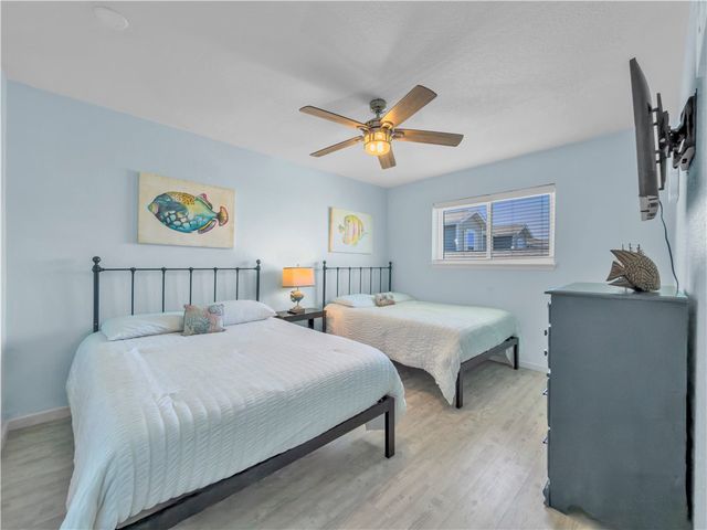 14921 Windward Dr 211, Corpus Christi, TX 78418