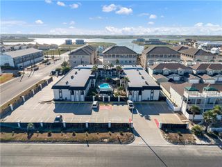 14921 Windward Dr 211, Corpus Christi, TX 78418