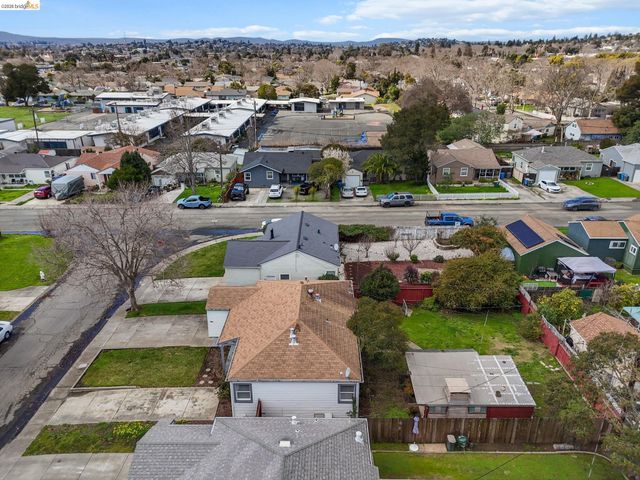 104 Foster St, Vallejo, CA 94591