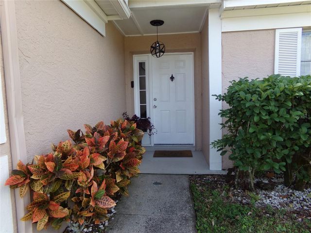 1041 KELSEY AVE, Oviedo, FL 32765