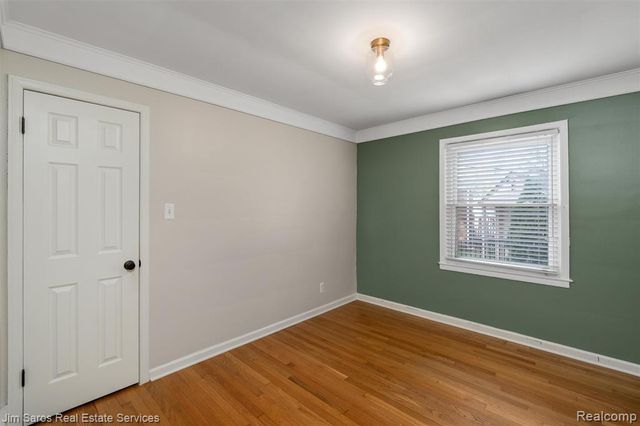 1283 E Melton Road, Birmingham, MI 48009