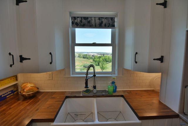 7009 JUNIPER, Black Hawk, SD 57718