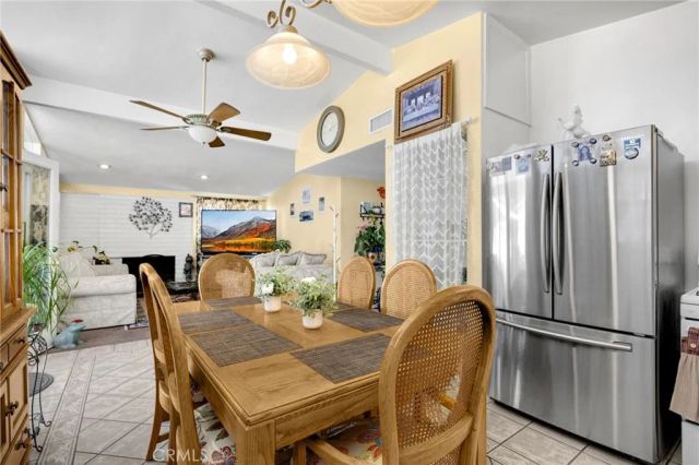 2113 W Niobe, Anaheim, CA 92804