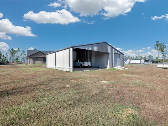1105 Cc Road, Diboll, TX 75941