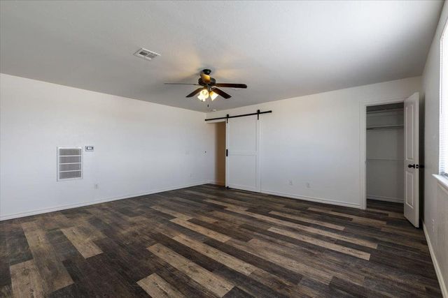 5427 NW King Richard Ave, Lawton, OK 73505