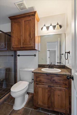 5427 NW King Richard Ave, Lawton, OK 73505