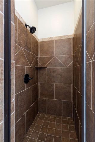 5427 NW King Richard Ave, Lawton, OK 73505