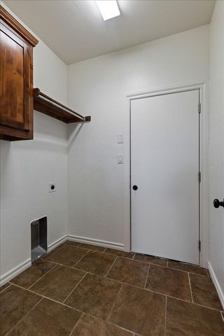 5427 NW King Richard Ave, Lawton, OK 73505
