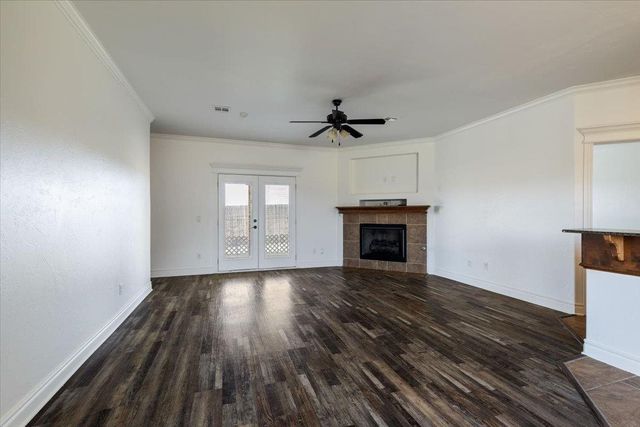 5427 NW King Richard Ave, Lawton, OK 73505