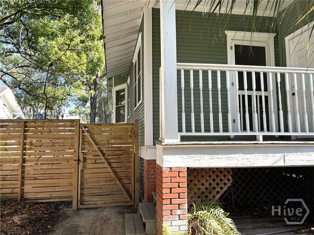 631 E 40th Street, Savannah, GA 31401