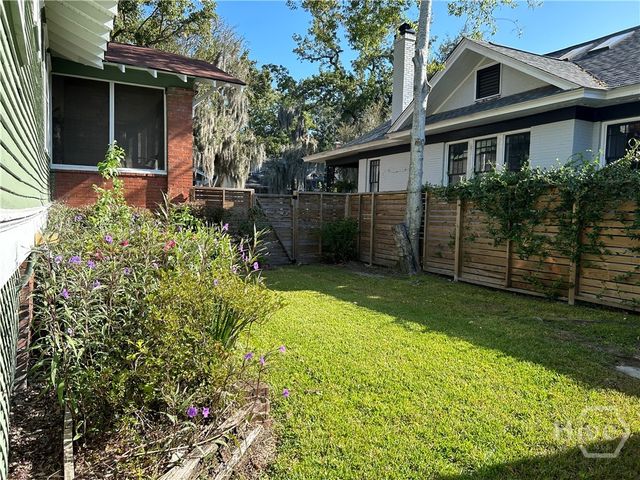 631 E 40th Street, Savannah, GA 31401