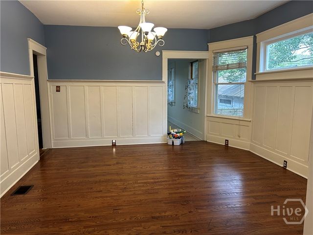 631 E 40th Street, Savannah, GA 31401