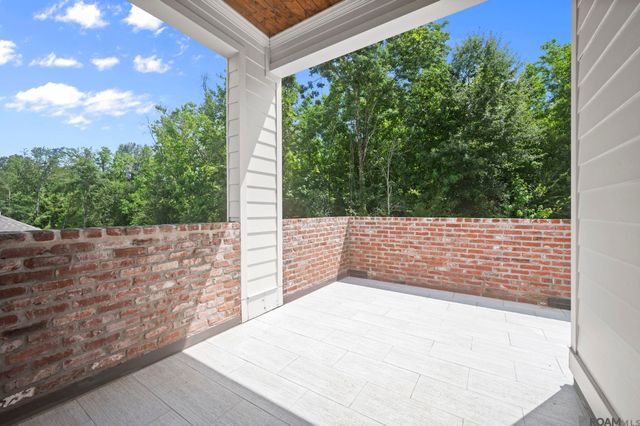 13201 Magnolia Square Dr, Central, LA 70818
