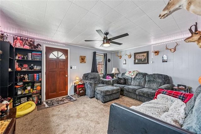 832-834 Washington St., Mt Pleasant Twp, PA 15666