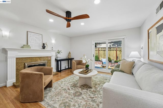 933 Algonquin Ave, Livermore, CA 94551