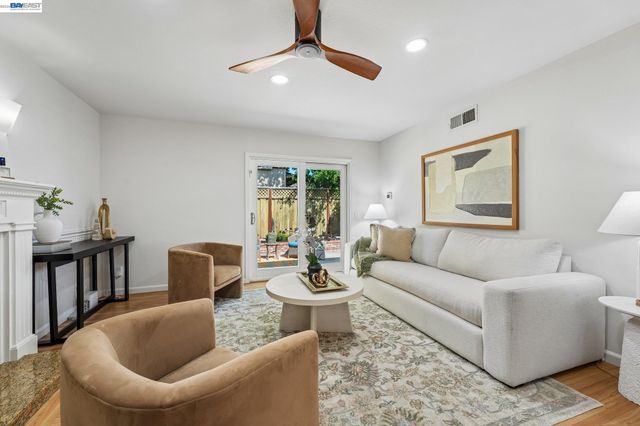 933 Algonquin Ave, Livermore, CA 94551