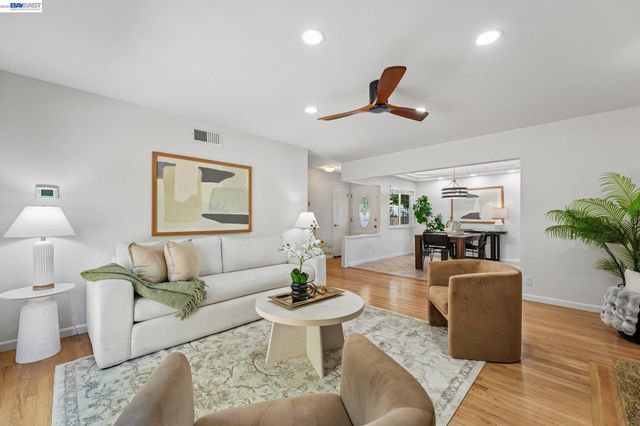 933 Algonquin Ave, Livermore, CA 94551