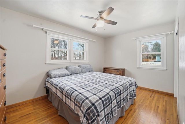 1604 S Forest Road, Cedar Falls, IA 50613