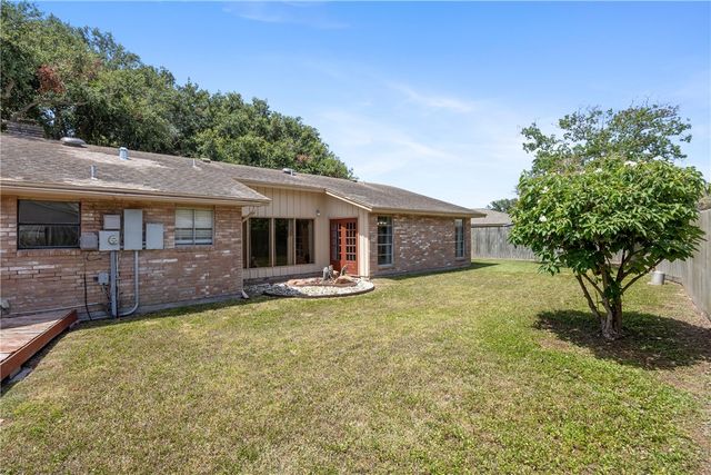4821 Augusta Cir, Corpus Christi, TX 78413