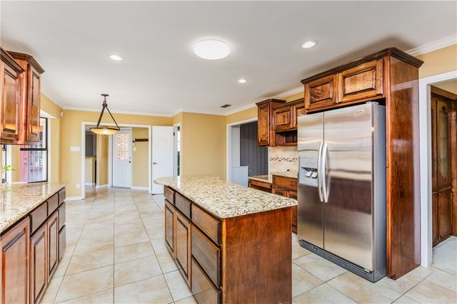 4821 Augusta Cir, Corpus Christi, TX 78413