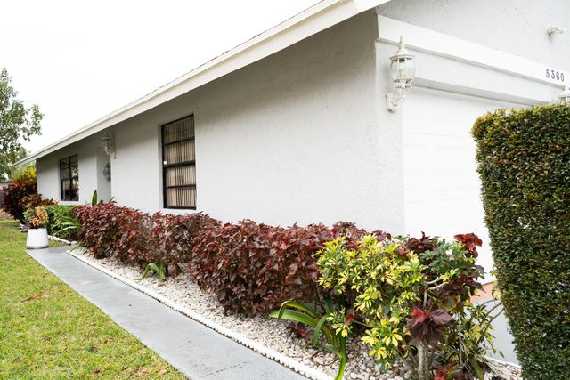 5360 Kim Court, West Palm Beach, FL 33415