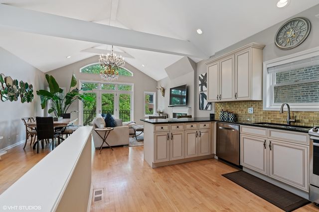 840 N Wood Street 3, Chicago, IL 60622