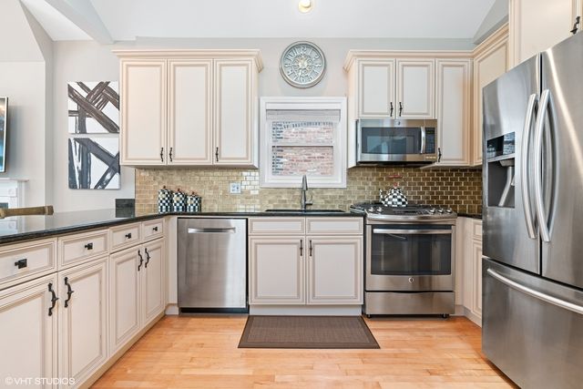 840 N Wood Street 3, Chicago, IL 60622