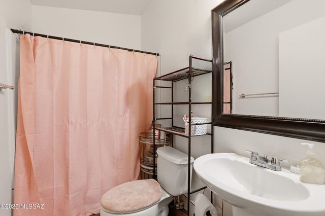 2526 N Balboa Avenue, Tucson, AZ 85705