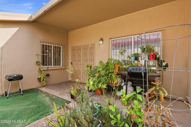 2526 N Balboa Avenue, Tucson, AZ 85705