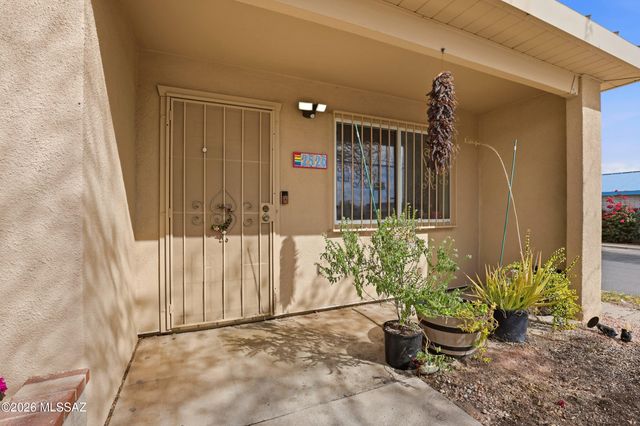 2526 N Balboa Avenue, Tucson, AZ 85705