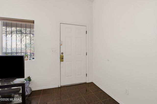 2526 N Balboa Avenue, Tucson, AZ 85705