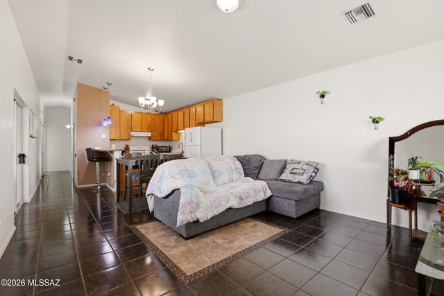 2526 N Balboa Avenue, Tucson, AZ 85705