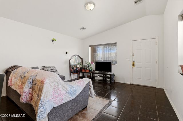 2526 N Balboa Avenue, Tucson, AZ 85705