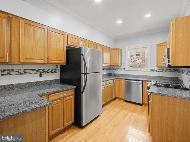 1648 KRAMER ST NE, Washington, DC 20002