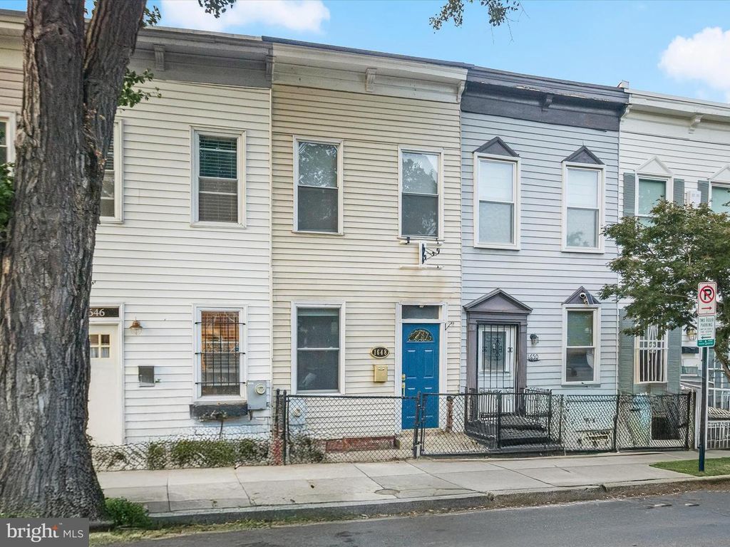 1648 KRAMER ST NE, Washington, DC 20002