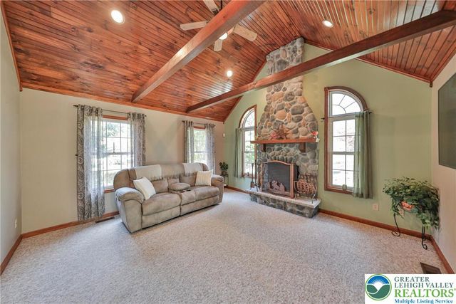 114 Hollow Drive, Jackson Twp, PA 18360