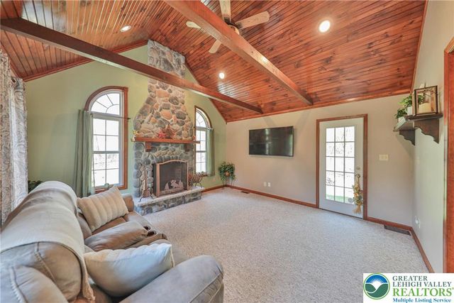 114 Hollow Drive, Jackson Twp, PA 18360