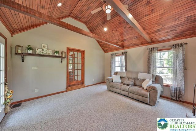 114 Hollow Drive, Jackson Twp, PA 18360