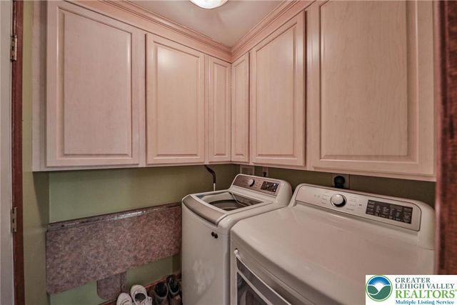 114 Hollow Drive, Jackson Twp, PA 18360