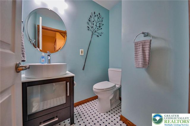 114 Hollow Drive, Jackson Twp, PA 18360