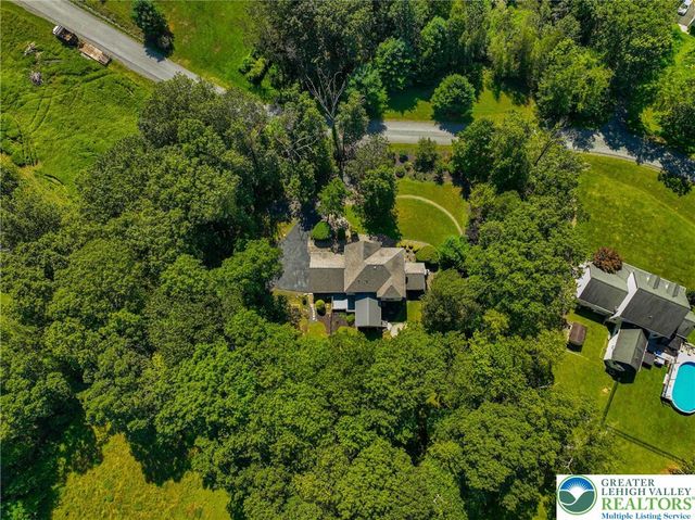 114 Hollow Drive, Jackson Twp, PA 18360