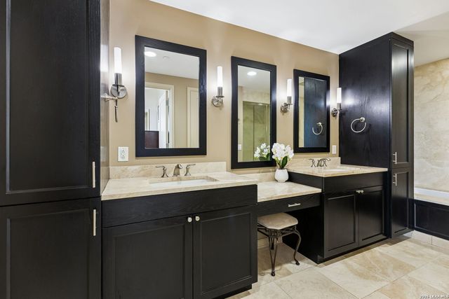 4242 Broadway Apt 1504, San Antonio, TX 78209