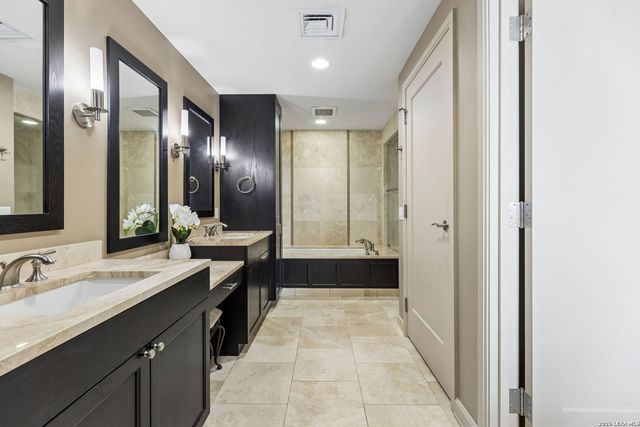 4242 Broadway Apt 1504, San Antonio, TX 78209