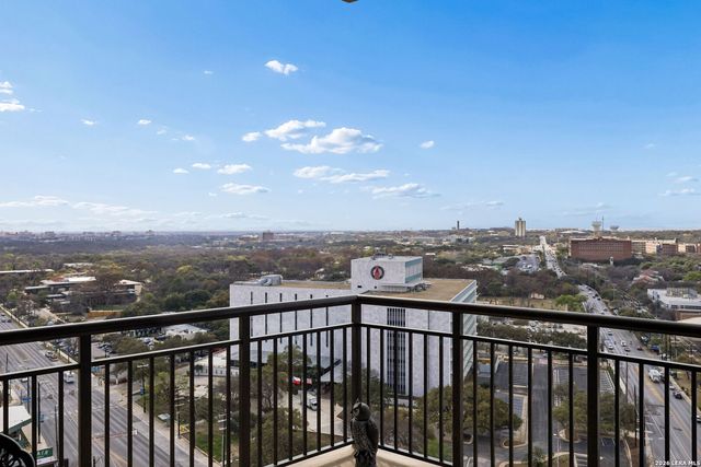 4242 Broadway Apt 1504, San Antonio, TX 78209