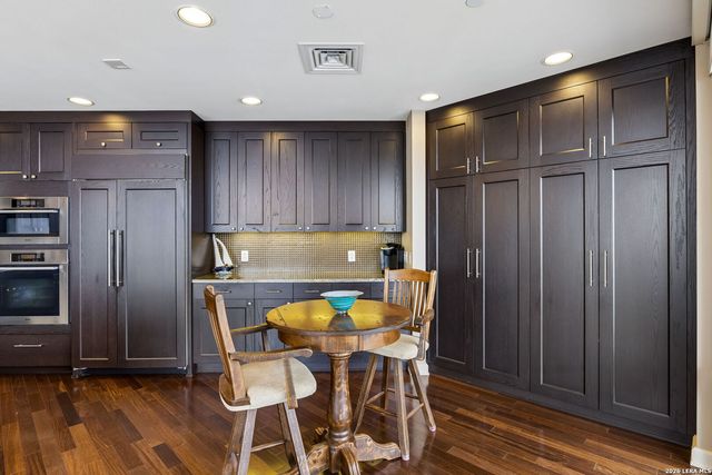 4242 Broadway Apt 1504, San Antonio, TX 78209