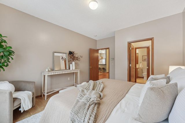 1213 Clarence Street, Saint Paul, MN 55106