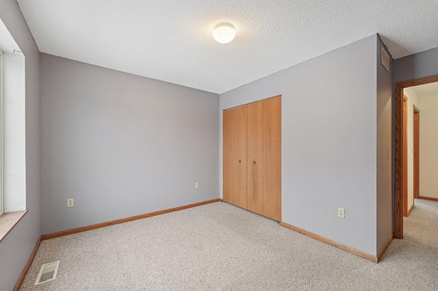 1213 Clarence Street, Saint Paul, MN 55106